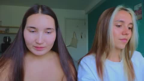 Snapshot of may_dani chatting on 03/22/26, 10:18 Dani and May online show from 03/22/26, 10:18