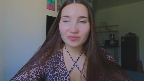 Snapshot of may_dani chatting on 04/05/26, 09:50 Dani and May online show from 04/05/26, 09:50