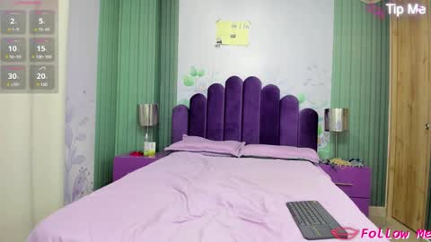Snapshot of may_fox06 chatting on 03/12/25, 02:45 MAY online show from 03/12/25, 02:45