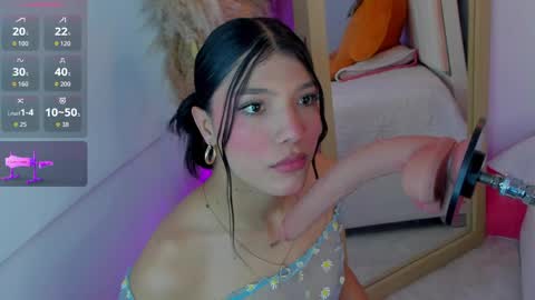 Snapshot of may_fox_ chatting on 04/19/26, 08:44 May online show from 04/19/26, 08:44