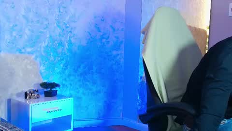 may lyonheart online show from 07/09/26, 01:09