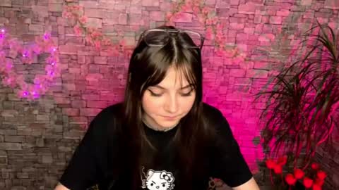 may online show from 05/07/26, 05:29