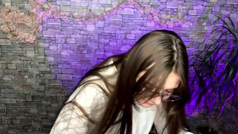 may online show from 05/29/26, 05:00
