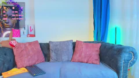 may_wood online show from 11/30/25, 12:09