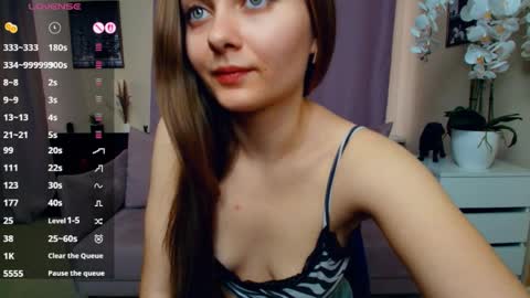 Snapshot of may_wow chatting on 04/03/26, 09:51 Katrin online show from 04/03/26, 09:51