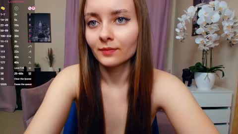 Snapshot of may_wow chatting on 04/19/26, 06:10 Katrin online show from 04/19/26, 06:10
