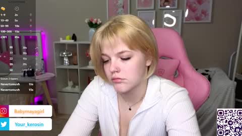 Snapshot of maya_blonde18 chatting on 03/12/25, 04:19 Maya online show from 03/12/25, 04:19