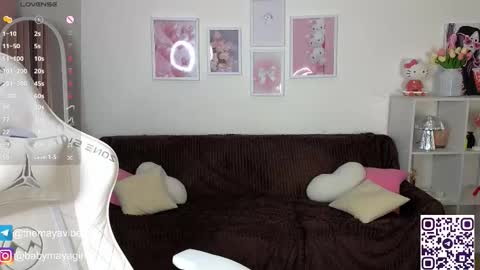 Snapshot of maya_blonde18 chatting on 10/25/25, 03:36 Maya online show from 10/25/25, 03:36