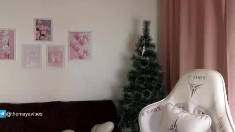 Maya online show from 01/10/26, 03:41