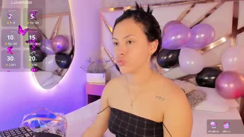 Maya online show from 02/12/25, 03:51