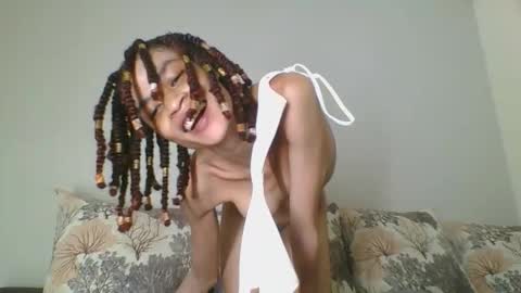 Snapshot of maya_dol chatting on 03/01/26, 07:27 maya online show from 03/01/26, 07:27