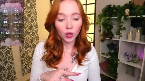 Snapshot of maya_light chatting on 02/21/25, 02:17 Maya online show from 02/21/25, 02:17