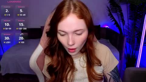 Snapshot of maya_light chatting on 04/16/26, 08:15 Maya online show from 04/16/26, 08:15