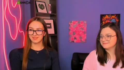 Snapshot of maya_minxx chatting on 04/22/26, 03:24 maya online show from 04/22/26, 03:24