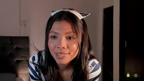 Maya online show from 01/11/25, 11:02