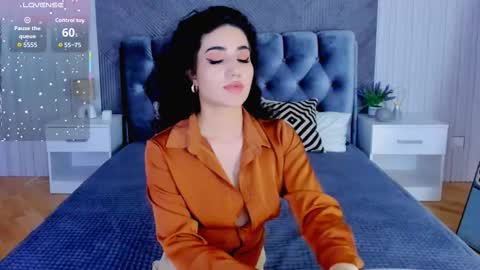 Maya online show from 12/01/25, 02:33