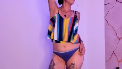 Maya Strom online show from 12/22/25, 07:22