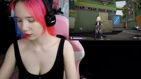 Maya Viola online show from 11/17/25, 06:08