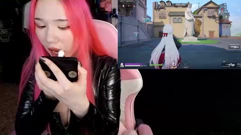 Maya Viola online show from 11/26/25, 06:03