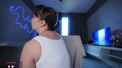 Snapshot of mayabaee1 chatting on 03/25/26, 02:50 Maya online show from 03/25/26, 02:50