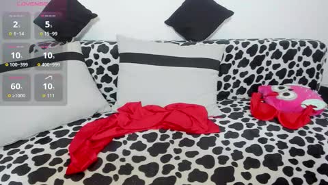 Snapshot of mayablowsyou chatting on 09/26/25, 04:38 mayablowsyou online show from 09/26/25, 04:38