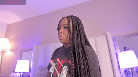 Maya online show from 02/21/25, 04:07