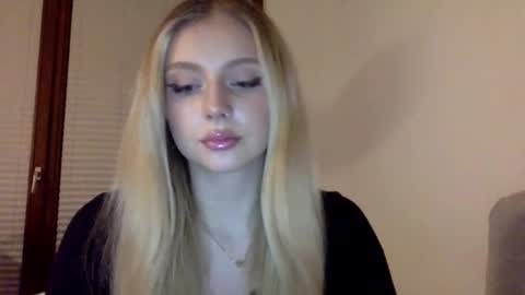 mayaflirt online show from 02/24/26, 08:51