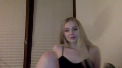 mayaflirt online show from 05/05/26, 08:28