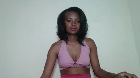 Snapshot of mayalabelle chatting on 11/26/25, 09:54 mayalabelle online show from 11/26/25, 09:54