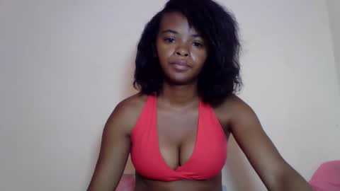 Snapshot of mayalabelle chatting on 02/22/26, 04:46 mayalabelle online show from 02/22/26, 04:46