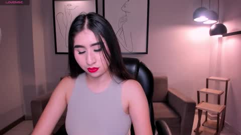 Snapshot of mayamoretti chatting on 11/07/25, 03:28 Maya online show from 11/07/25, 03:28