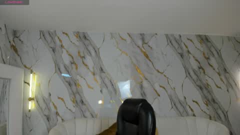 Maya online show from 03/29/26, 03:28