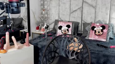 Nicolle Ruselle   Hello my lovely  schedule for great fun from  630 am and end 800 pm Colombian time I wait for you online show from 11/15/25, 09:11