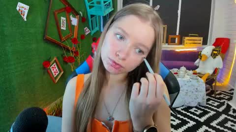 mayasinabon online show from 02/12/25, 12:12