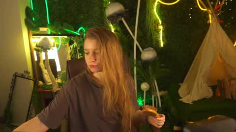 mayasinabon online show from 03/12/25, 09:12