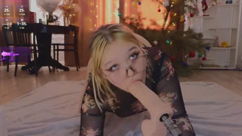 Snapshot of mayaster chatting on 01/26/25, 11:28 Maya online show from 01/26/25, 11:28