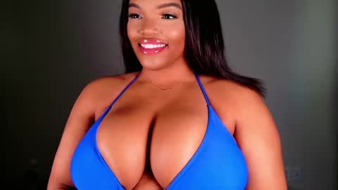 MayBabi online show from 02/11/25, 07:05