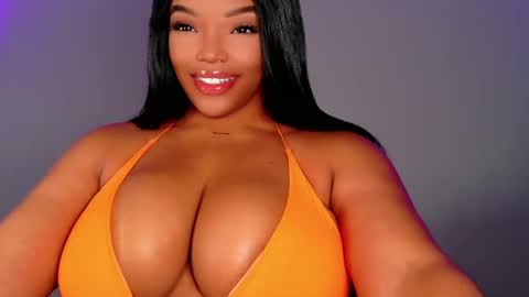 MayBabi online show from 09/10/25, 10:59