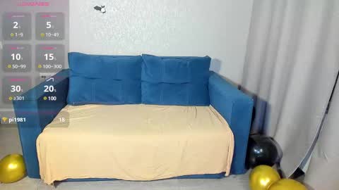 Snapshot of maybe_mia chatting on 12/11/24, 01:17 Mia GMT2 Mon 3-9 AM Tue 3-9 AM Wed 3-9 AMThur 10 AM - 4 PM Fri 3-9 AM Sat 3-9 AM Sun 3-9 AM. online show from 12/11/24, 01:17