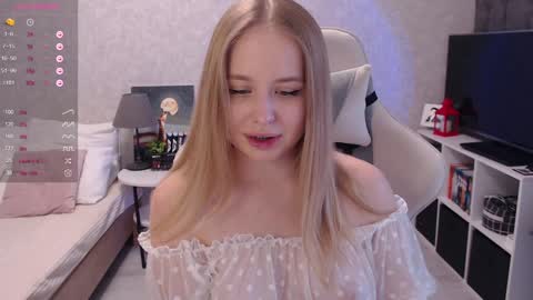 Snapshot of maybebabyx chatting on 12/23/24, 04:55 maybebabyx online show from 12/23/24, 04:55