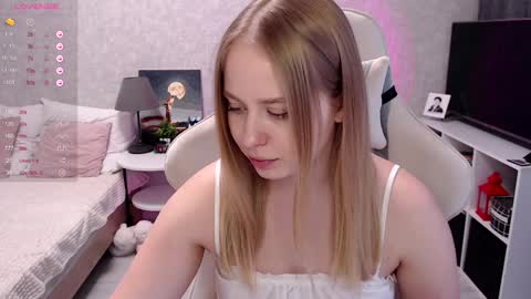 Snapshot of maybebabyx chatting on 01/30/25, 06:35 maybebabyx online show from 01/30/25, 06:35