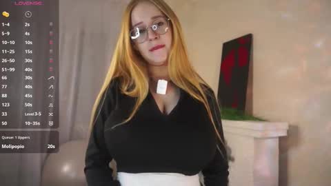 Milina online show from 02/09/26, 06:12