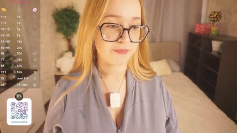 Milina online show from 05/24/26, 03:50