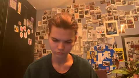 Rose online show from 03/24/26, 09:09