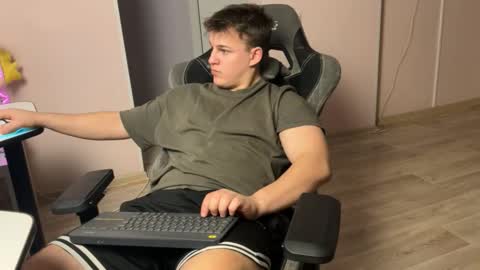 Slava and Alextatto online show from 02/19/26, 05:42