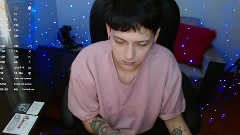 Snapshot of maylyy_kan chatting on 04/23/26, 05:59 Mayle kan online show from 04/23/26, 05:59