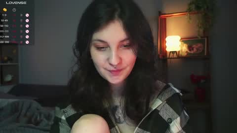 Snapshot of maymary_ chatting on 04/01/26, 05:30 Mary . online show from 04/01/26, 05:30