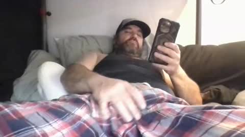 Dad bod 43 online show from 02/10/26, 04:55