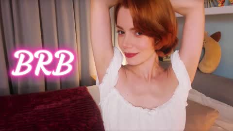 Snapshot of maypeach chatting on 12/14/25, 07:14 Angie Alex online show from 12/14/25, 07:14