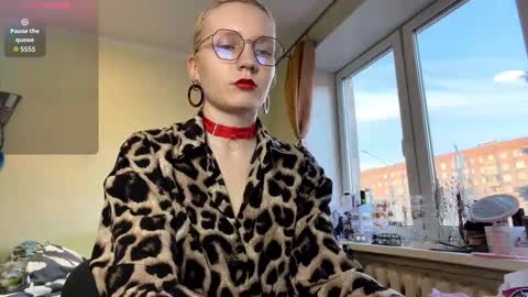 olivia online show from 03/19/26, 03:16